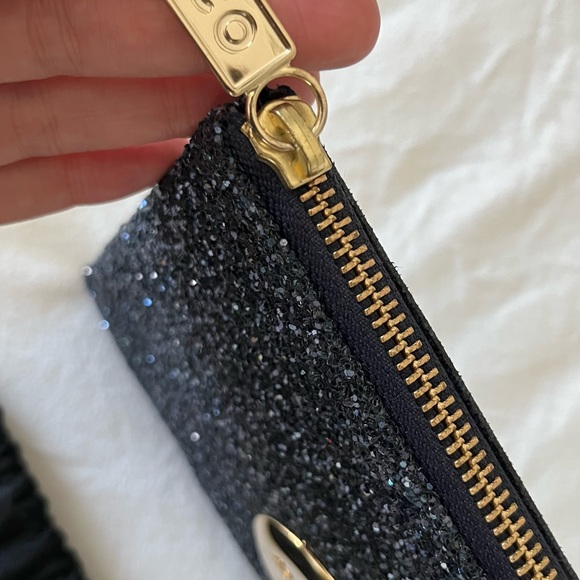 100% Authentic Minco Pouch - Picture 4 of 5